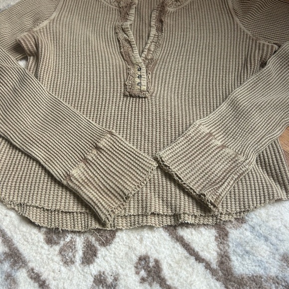 Free People One Colt Thermal - Picture 2 of 8